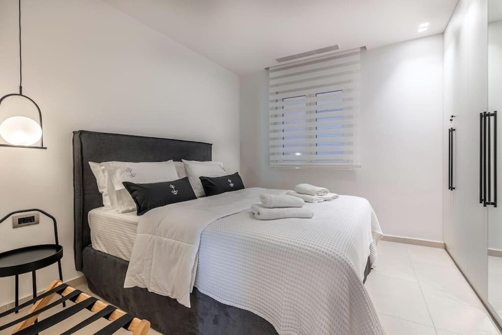 Calm Home Διαμέρισμα Κέντρο Ηρακλείου Heraklion  Ngoại thất bức ảnh